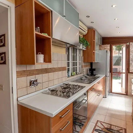 Apartment Il Giardino Degli Aranci Rome